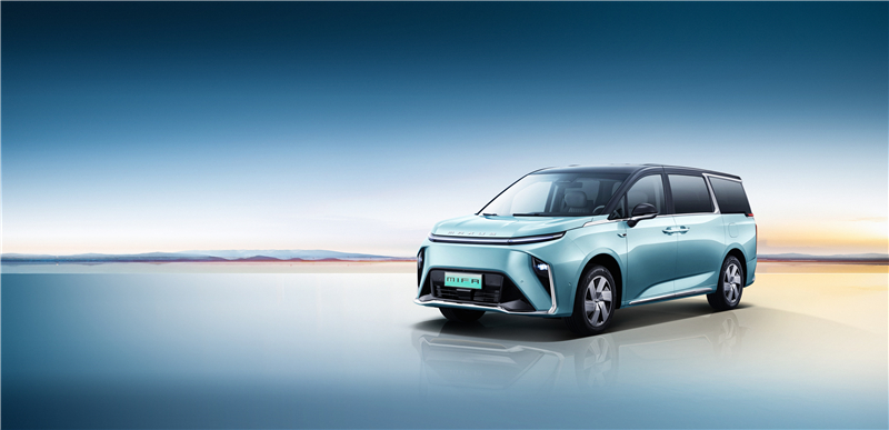 上汽集團(tuán)十大品牌百款新車(chē)亮相廣州車(chē)展