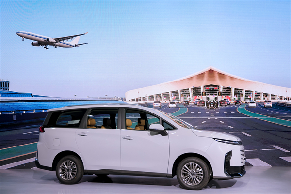 大空間、更省錢、長續(xù)航，“國民家用MPV”上汽大通G50混動(dòng)MPV開啟預(yù)售，滿足家庭用車、旅游出行等全需求！